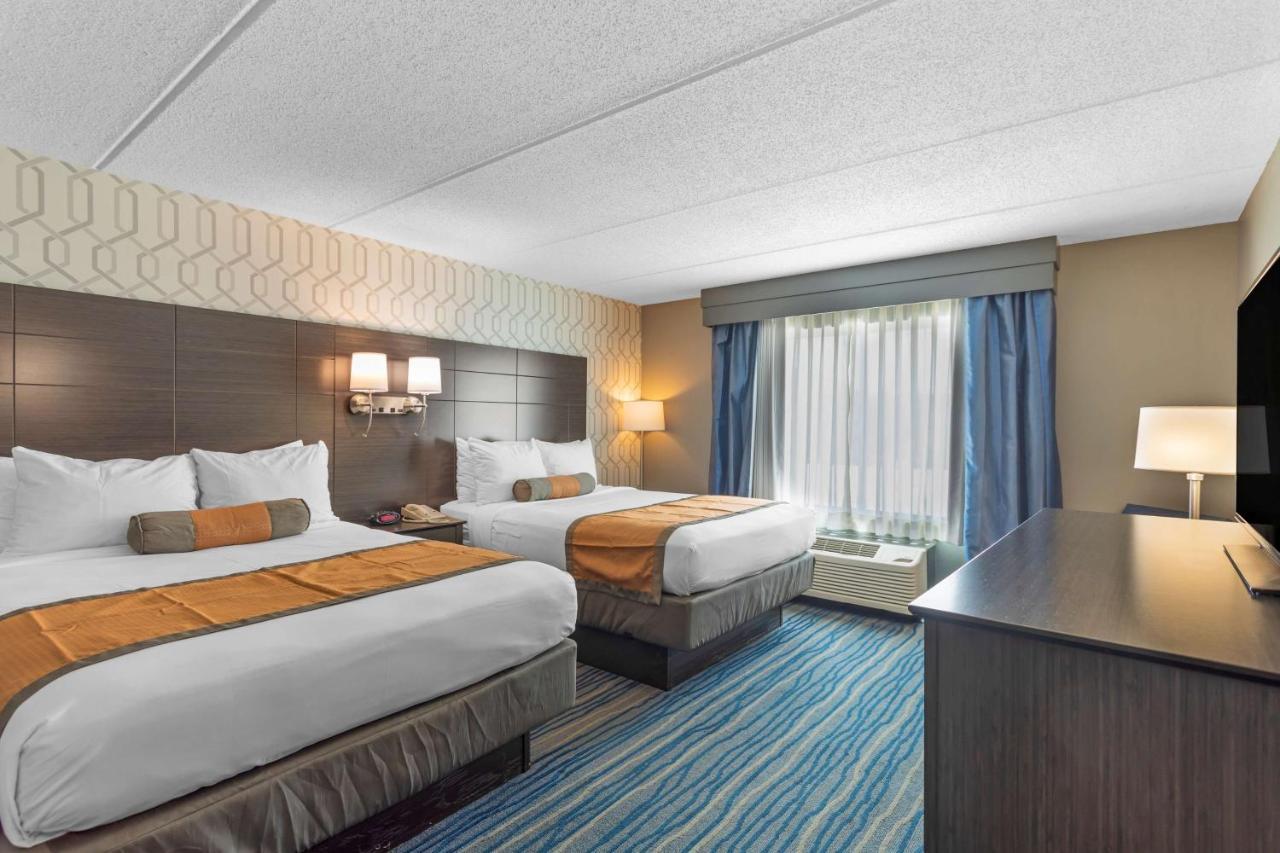 Best Western Plus Bowling Green Exterior photo
