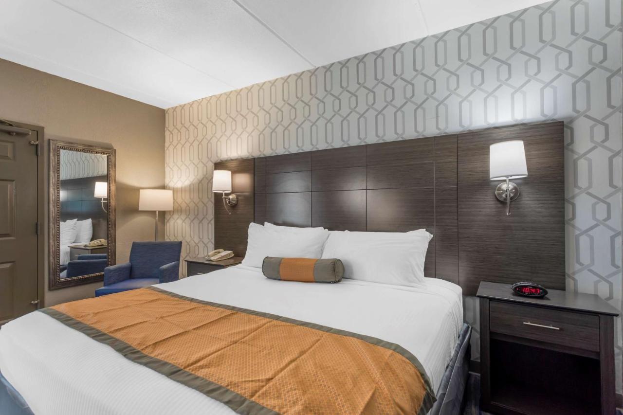 Best Western Plus Bowling Green Exterior photo